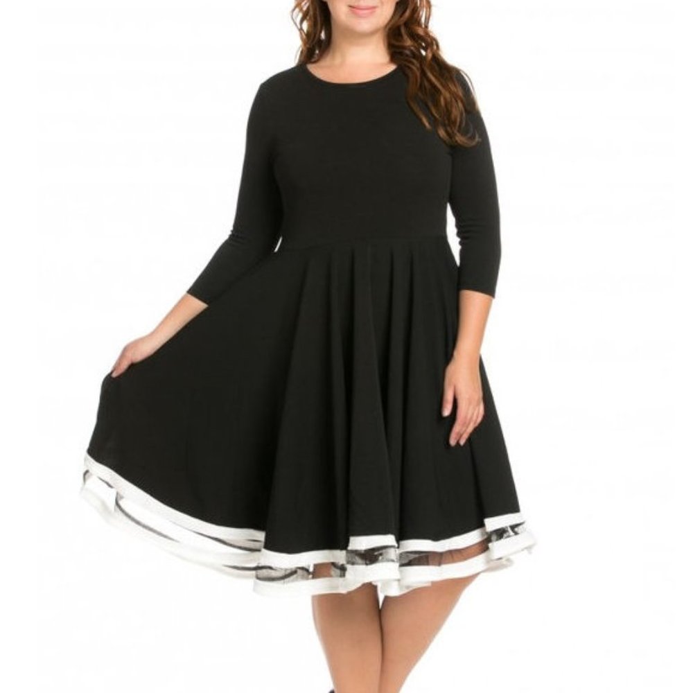 Plus White Mesh Stripe Fit & Flare Skater Dress - Picture 4 of 7